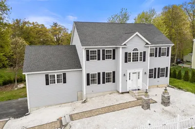3 Moore Drive 1