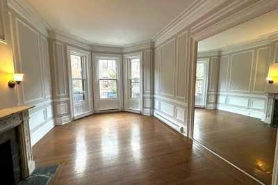 32 Gloucester St #1