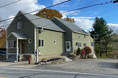 10 Marblehead St #2
