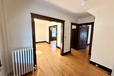 92 Oak Ave #1 1
