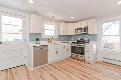 28 Poplar Street