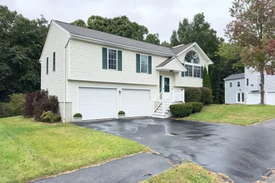75 Moreland Green Dr 1
