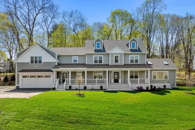 40 Highland St 1