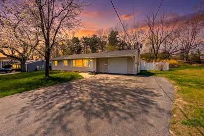 14 Myrna Rd 1