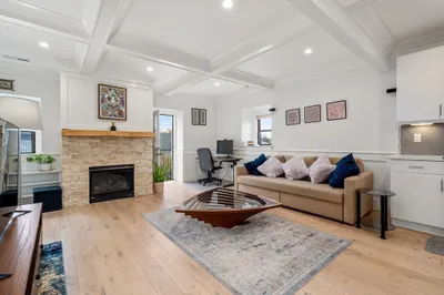 18-20 Arlington St #5