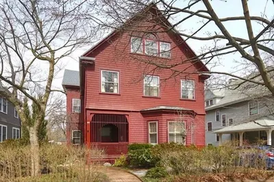 67 Francis St