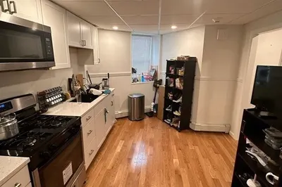 2 Crest Ave #1 1