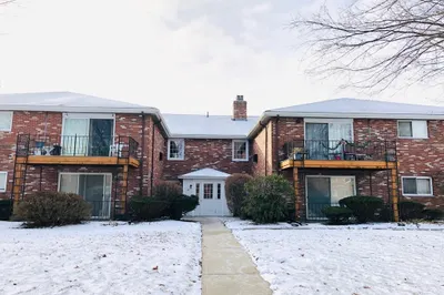 37 Fountain Ln #6