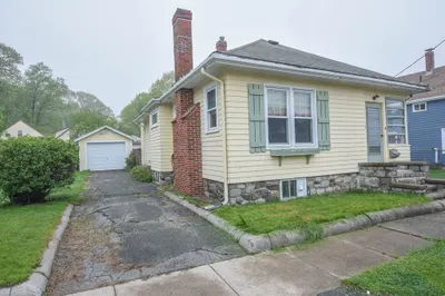 5 Hillside Avenue