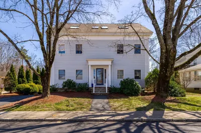 14 Grove St #5 1