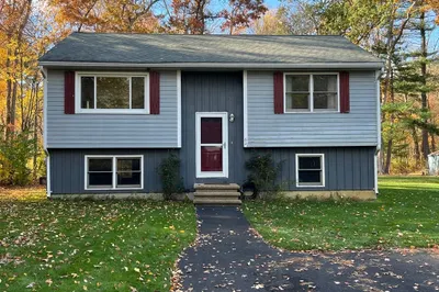 62 Faulkner Ave