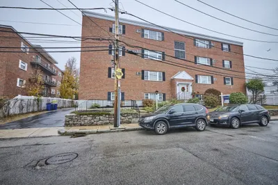 56 Coffey St #10