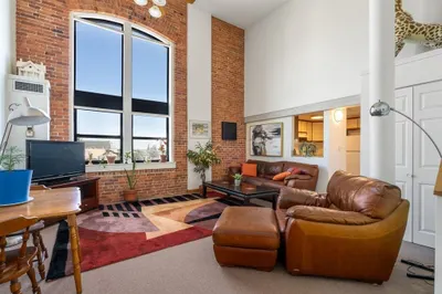 33 Maplewood Ave #401 1