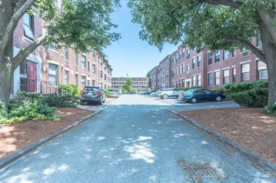 2 Cypress Rd #204