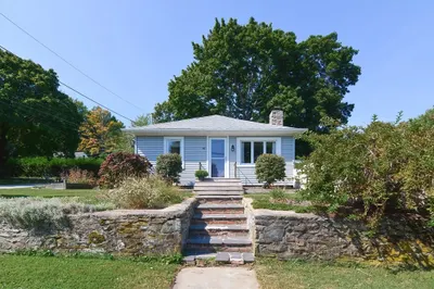 42 Terrace Ave 1
