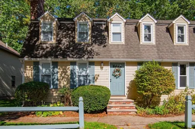 271 Wellman Ave #271 1