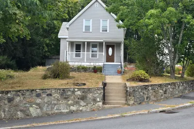 142 Granite St