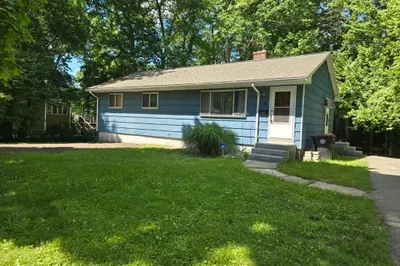 76 Sunset Dr