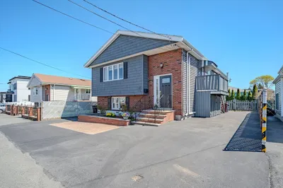 73 Stark Ave 1