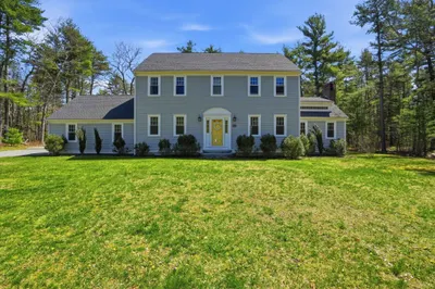 62 Forest St 1