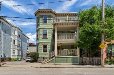 62 Seaverns Ave #2 1