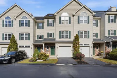 67 N Quinsigamond Ave #21 1
