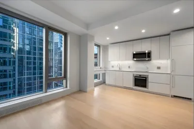 135 Seaport Blvd #1110