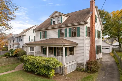 24 Orchard Cir