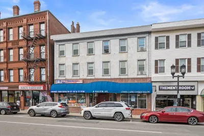 10 Salem Street 1