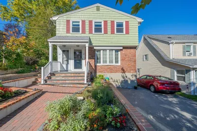 55 Sutherland Rd #55 1