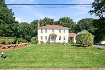 43 Santee Rd 1