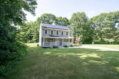 15 Rose Ln