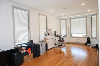 15 Maywood St #3 1