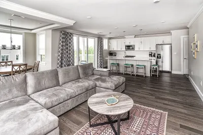 5 Longview Drive #207