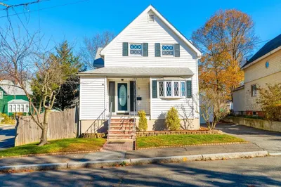 5 Sherbrook Pl