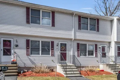 101 Donohue Rd #17 1