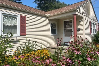 40 Forest Glen Dr 1