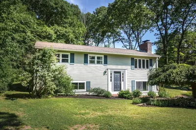 280 Randall Rd 1