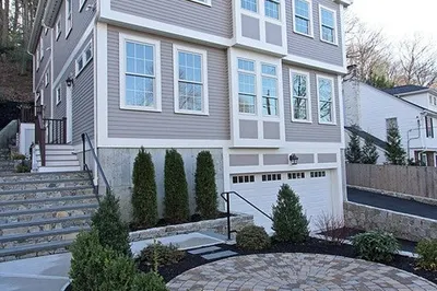 90 Atwood Ave #90 1