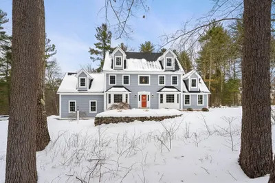 28 Aberdeen Dr 1