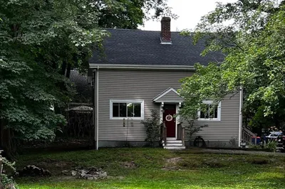 306 Chestnut St 1