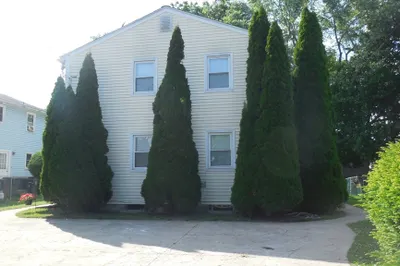 28 Morgan Ave 1