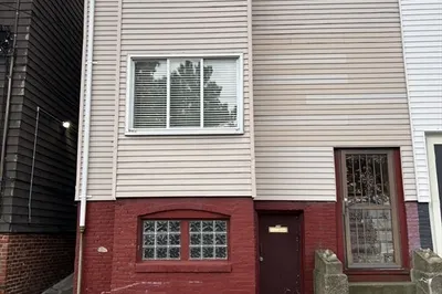 309 East Eagle Street