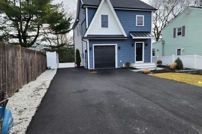 102 Trimount Ave.