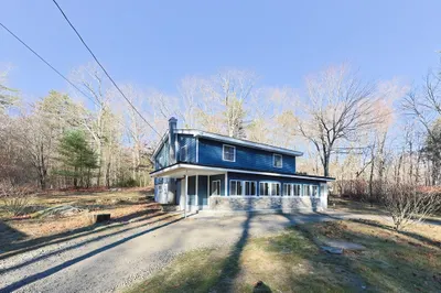 257 Old Enfield Rd 1