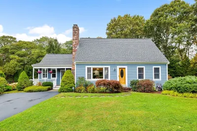 14 Waquoit Farms Dr 1