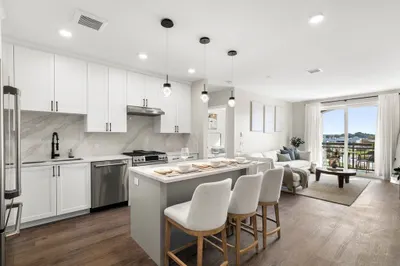 18 Artisan Dr #312 1