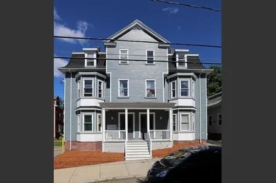 20 Belmont St #2 1