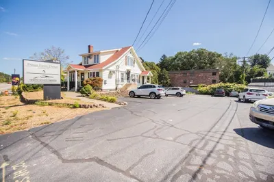 636 Sunderland Rd (rte 20) Rd #1 1