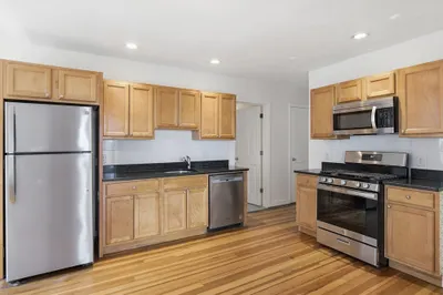 41 Harbor St #4 1